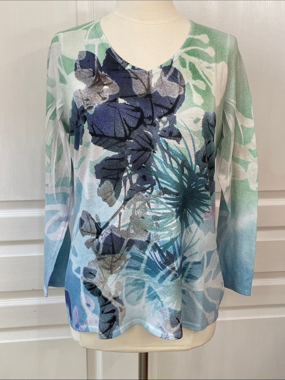 Coldwater Creek 3/4 Sleeves V-Neck Watercolor Print Casual Top